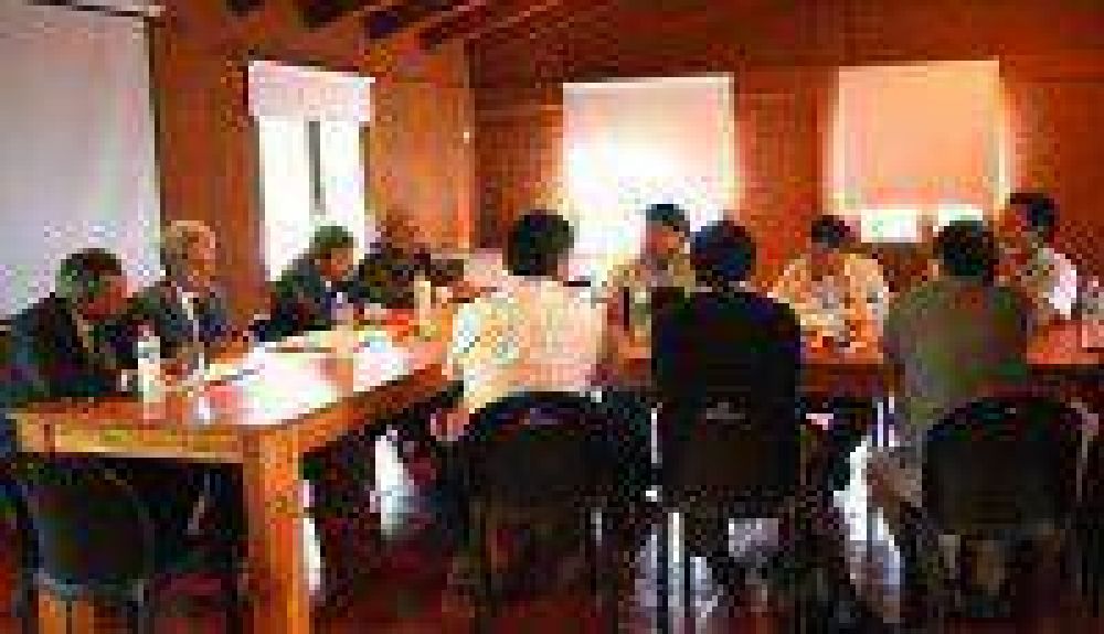 El Gobierno observa significativos avances en la negociaci�n con docentes