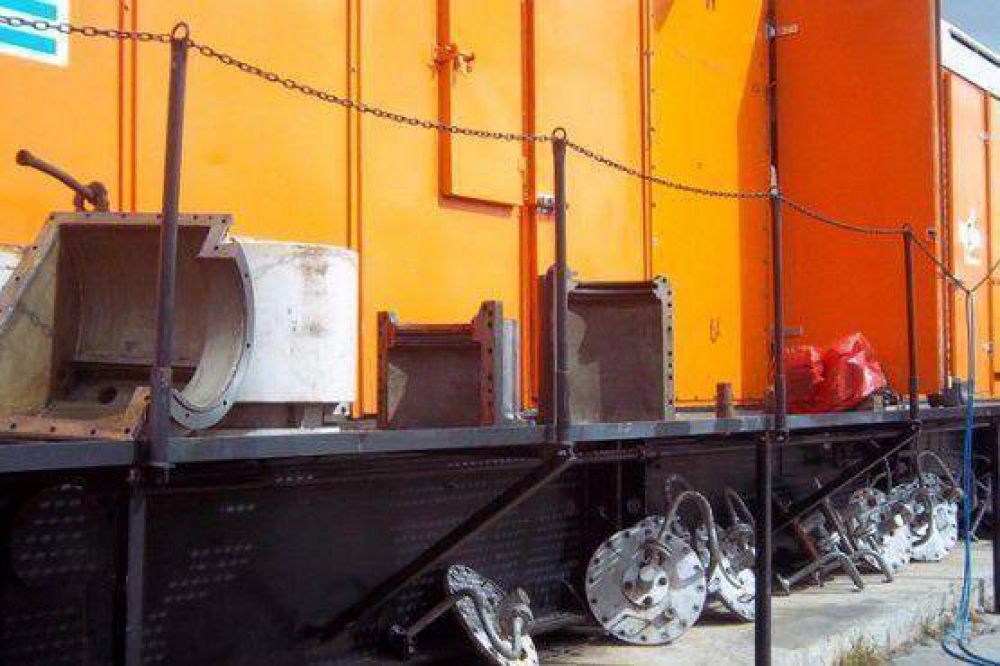 Avances en la reparaci�n de turbina en R�o Chico