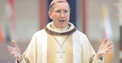 C�nclave: repudian la presencia de un cardenal que encubri� a ped�filos