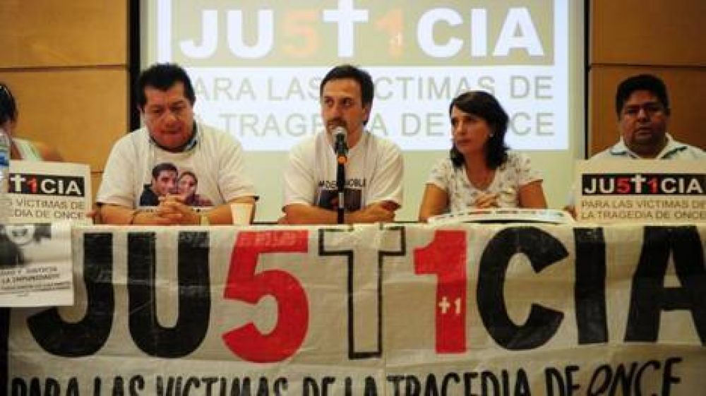 "Para el Gobierno la tragedia nunca existi�", dicen los familiares de las v�ctimas
