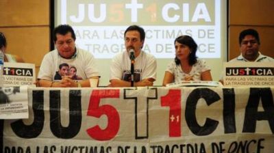 "Para el Gobierno la tragedia nunca existi�", dicen los familiares de las v�ctimas