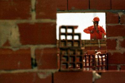 Crisis laboral afecta a 4.000 viedmenses y maragatos