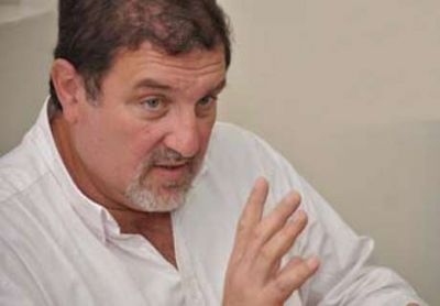 Foulkes dice que Viedma votar� en defensa propia