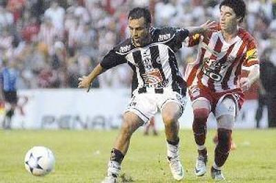 San Mart�n empat� con Central C�rdoba
