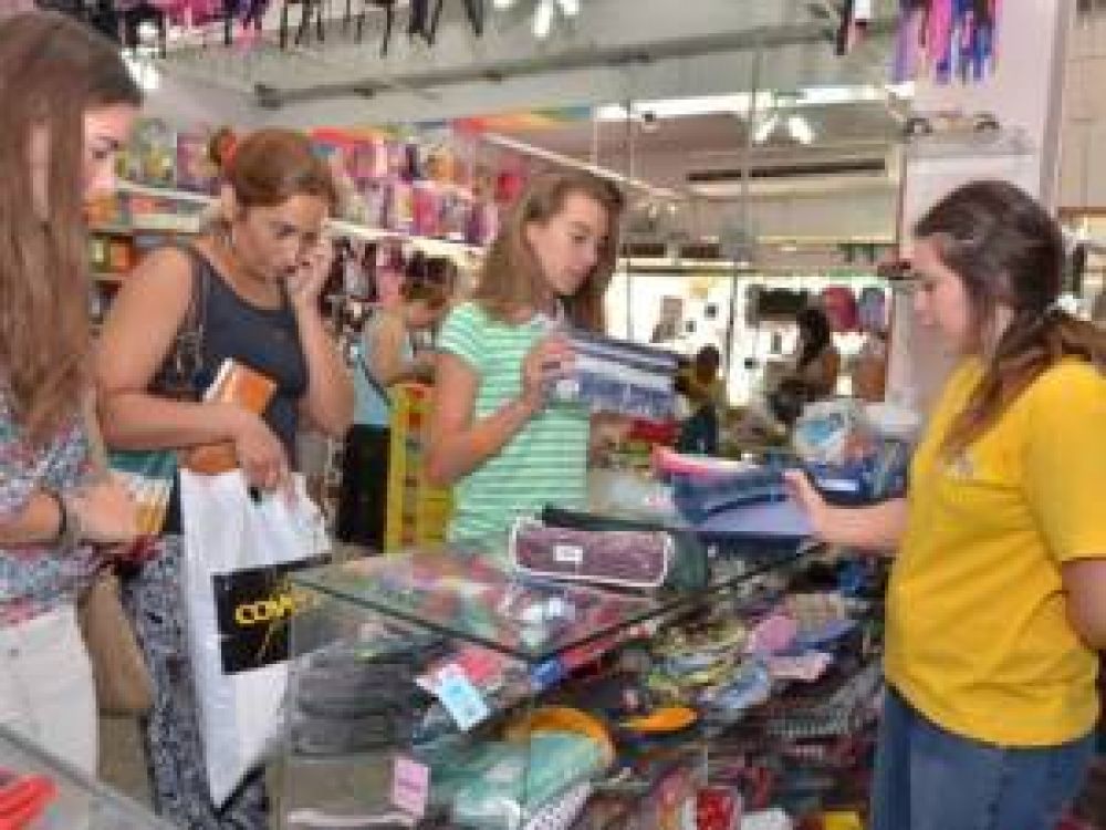 La canasta escolar se podr� conseguir en ocho comercios