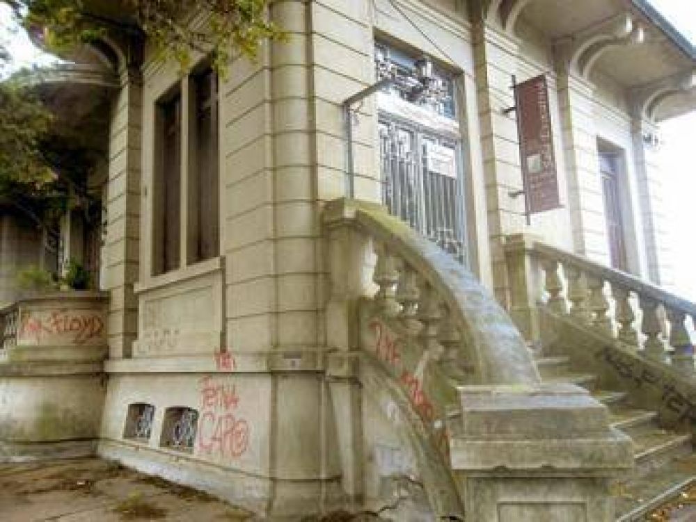 Ruidos molestos y des�rdenes en la zona portuaria