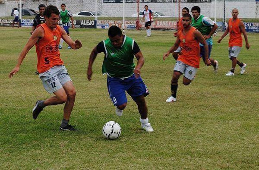 All Boys perdi� 1-0 con Estudiantil
