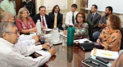 Sin espacio para zafar del conflicto
