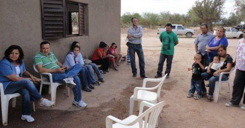 Hilda de Soria visit� La Ramadita y dialog� con los vecinos de la zona