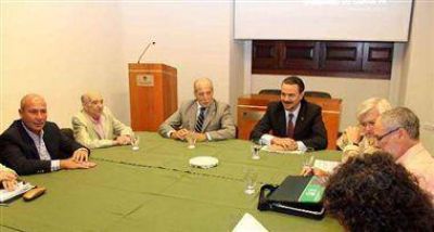 Estatales responden a la oferta con paro