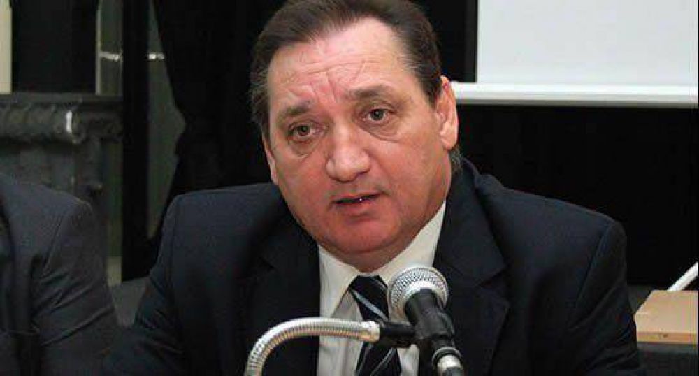 "En 5 a�os, los sueldos p�blicos superaron un 74% a la inflaci�n"