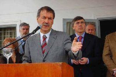 Schiaretti se sigue alejando del kirchnerismo 