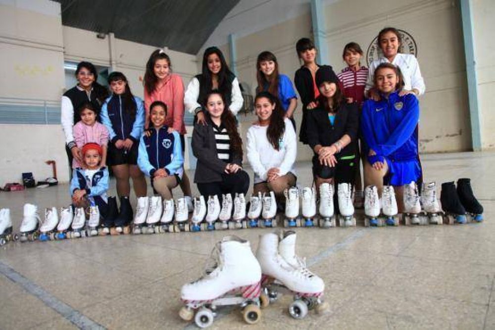 Las patinadoras locales se preparan para la nueva temporada de competencias
