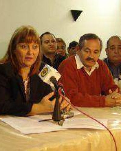 Los gremios docentes empiezan a definir hoy si inician el ciclo lectivo