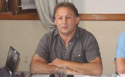 Salvaje golpiza a la salida de una confiter�a bailable 