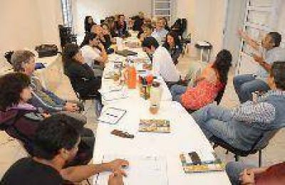 Para los docentes universitarios es insuficiente un aumento del 22%