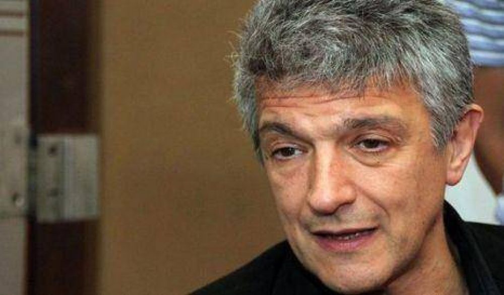 "El proyecto del PRO es inviable"