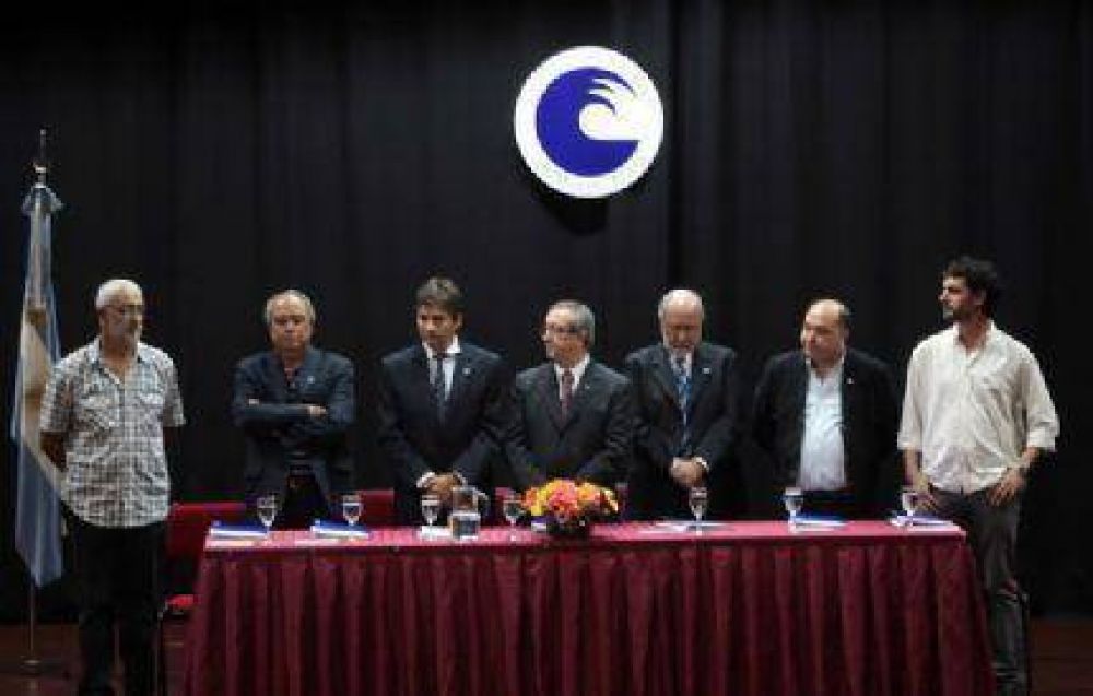 Francisco Morea asumi� como rector de la Universidad de Mar del Plata