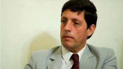 Hacienda descart� el 30% de incremento para estatales