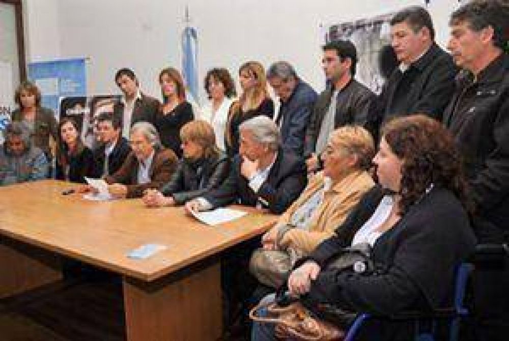 FpV: �Un 22% de los marplatenses no tienen un trabajo estable�