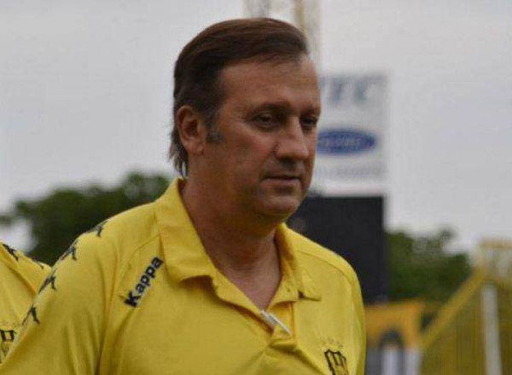 Walter Perazzo: �Bou no est� en su plenitud futbol�stica�