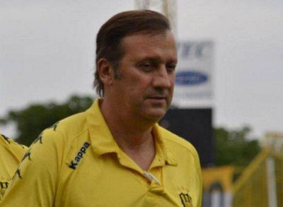 Walter Perazzo: �Bou no est� en su plenitud futbol�stica�