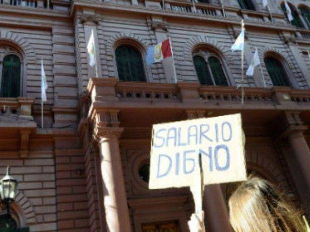 La Festram rechaz� la oferta a los municipios y amenaza con medidas de fuerza