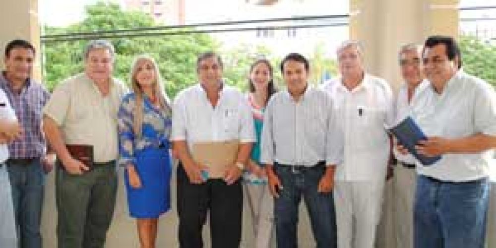 Zorrila garantiz� el inicio de clases el lunes
