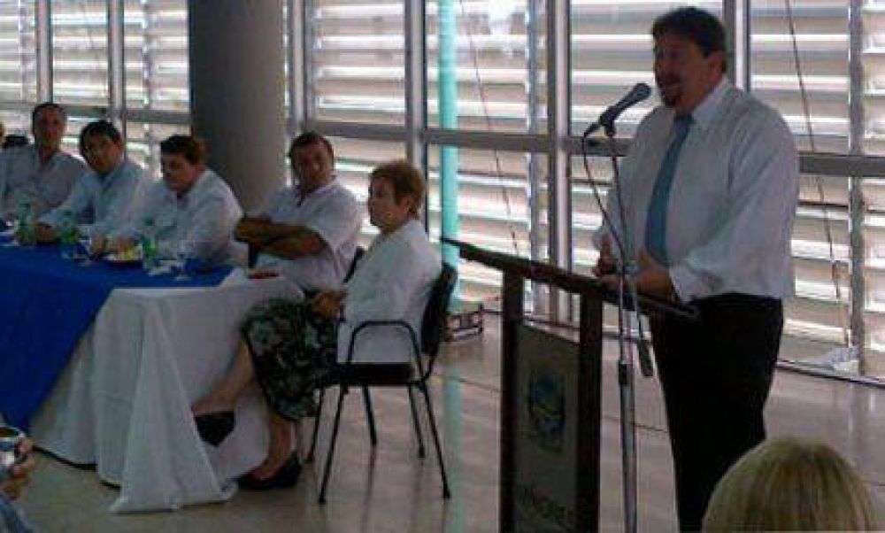 Closs admiti�  que fue un error comenzar las clases en febrero