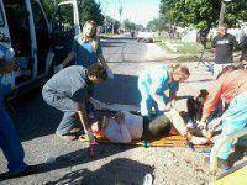 Falleci� ciclista que fue atropellado por un auto