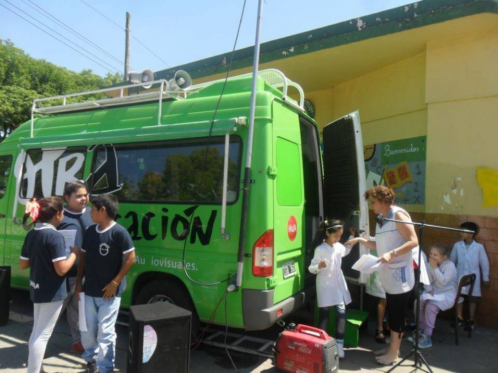 Avellaneda: docentes de los CEM se capacitaron en Comunicaci�n P�blica