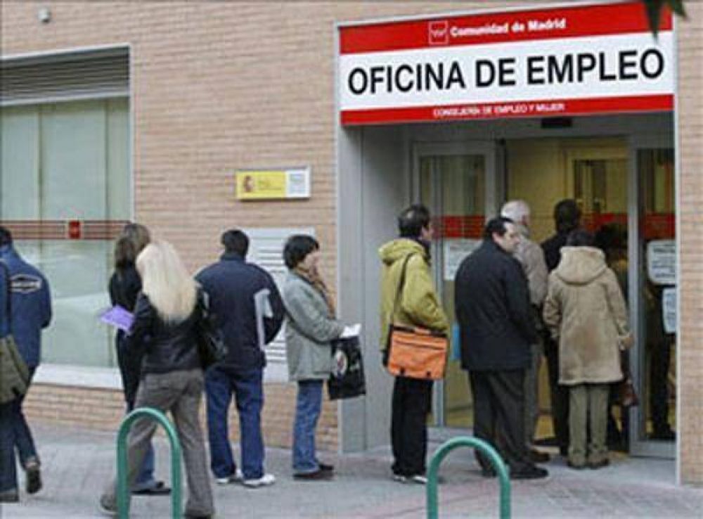 Son pocos los zarate�os que vuelven al pa�s por la crisis en Espa�a