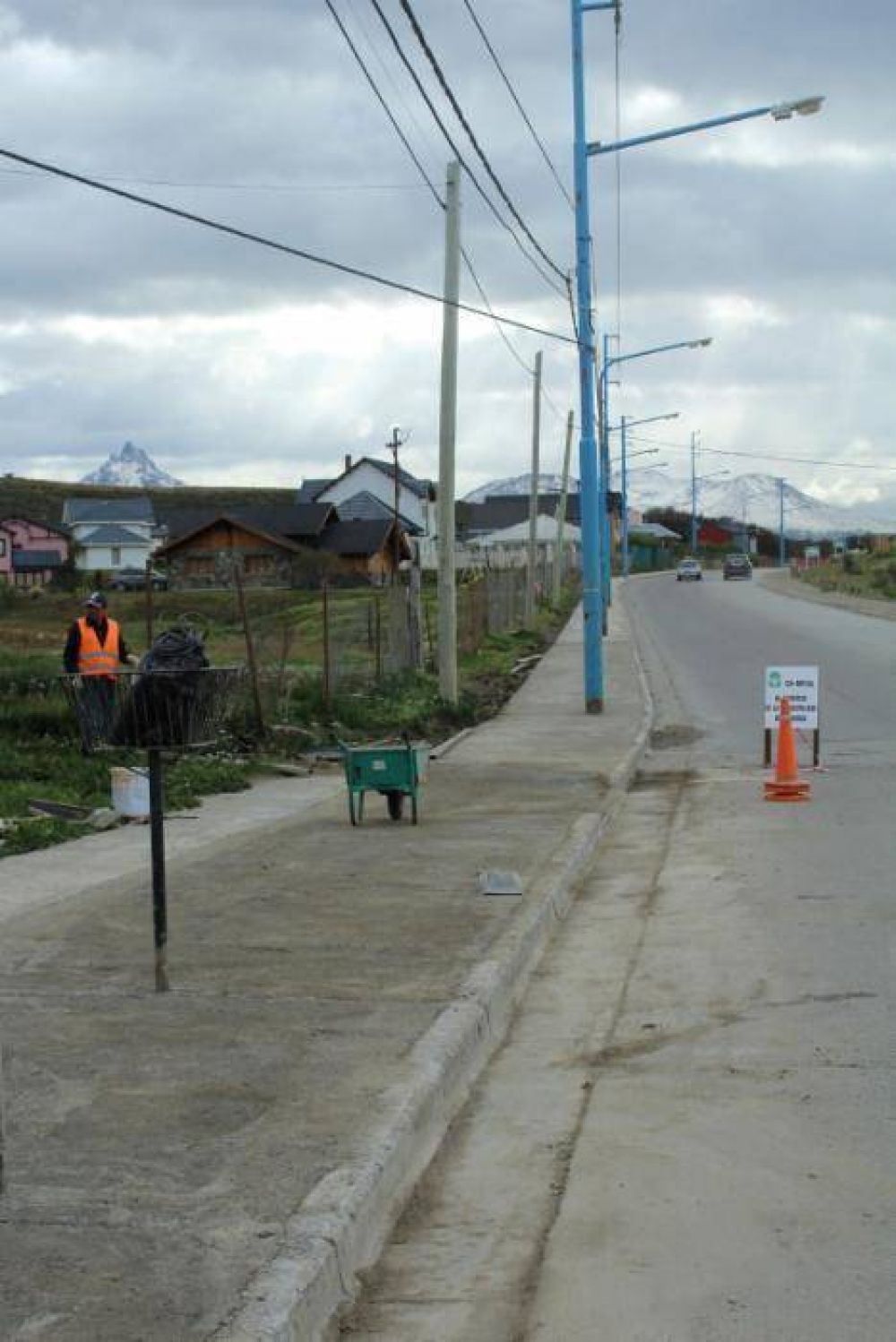 El Municipio avanza con la realizaci�n de sendero peatonal