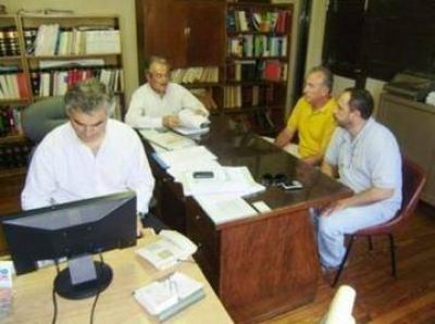 Firmaron el convenio por la obra de cord�n cuneta de 71 cuadras