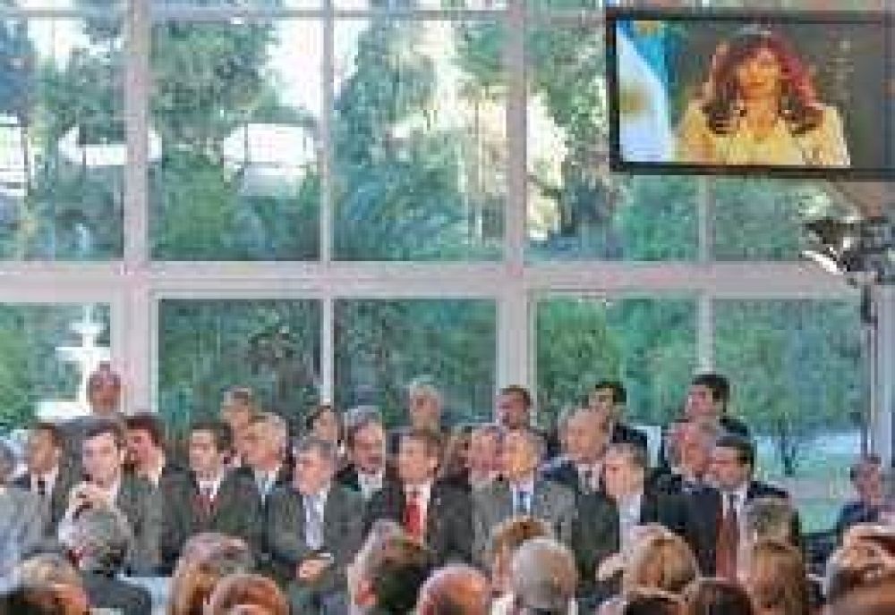 Cada mes llega menos por coparticipaci�n
