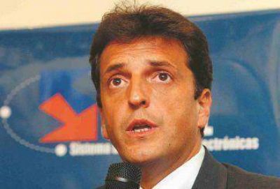 2013: Massa critic� los "posicionamientos"