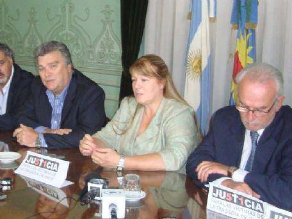 Margarita Stolbizer, en Diputados: �El gobierno provincial y el nacional son unos irresponsables�