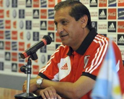 Ram�n D�az: �Mora demostr� que puede jugar en River�