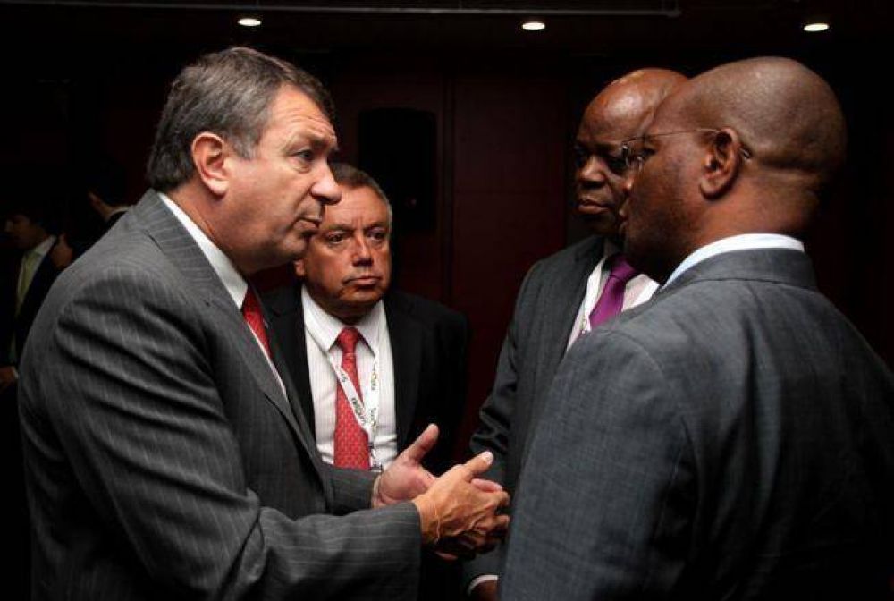 Yauhar busca profundizar el comercio con Sud�frica