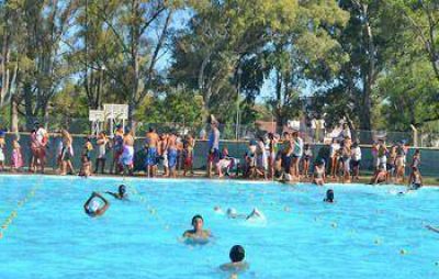 Finalizaron los programas de verano en la pileta del Parque Municipal