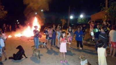 Okupas se manifestaron con un piquete en la avenida Illia