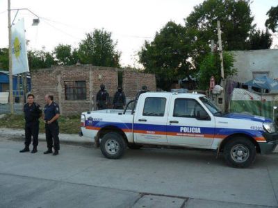 Quince detenidos en la ribera