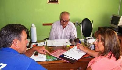LA SUBSECRETARIA �NGELA FUOTI VISIT� INSTITUCIONES DE CHILLAR