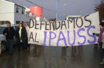 Ahora piden congelar las jubilaciones por 6 meses