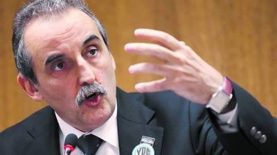 Moreno denunci� penalmente a una entidad de consumidores