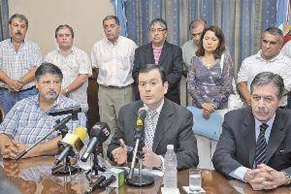 Aumento salarial del 22% para docentes y empleados p�blicos