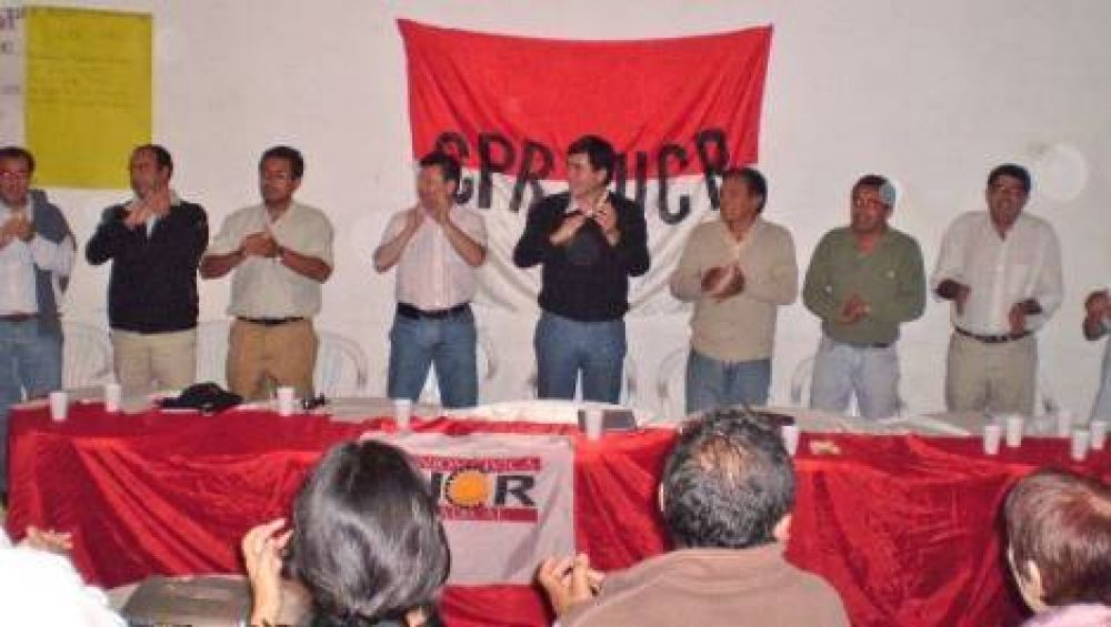 CPR: cuestionan eventual alianza con Mott y Macri