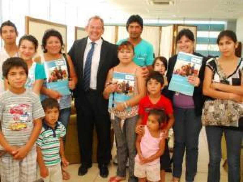 Readjudicaron viviendas a ocho familias