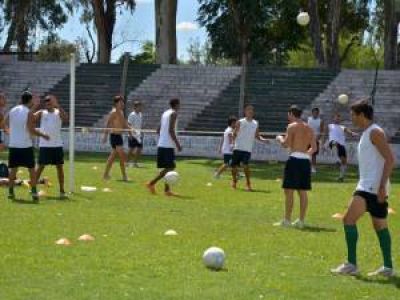 El Verde quiere la tercera victoria al hilo y la punta