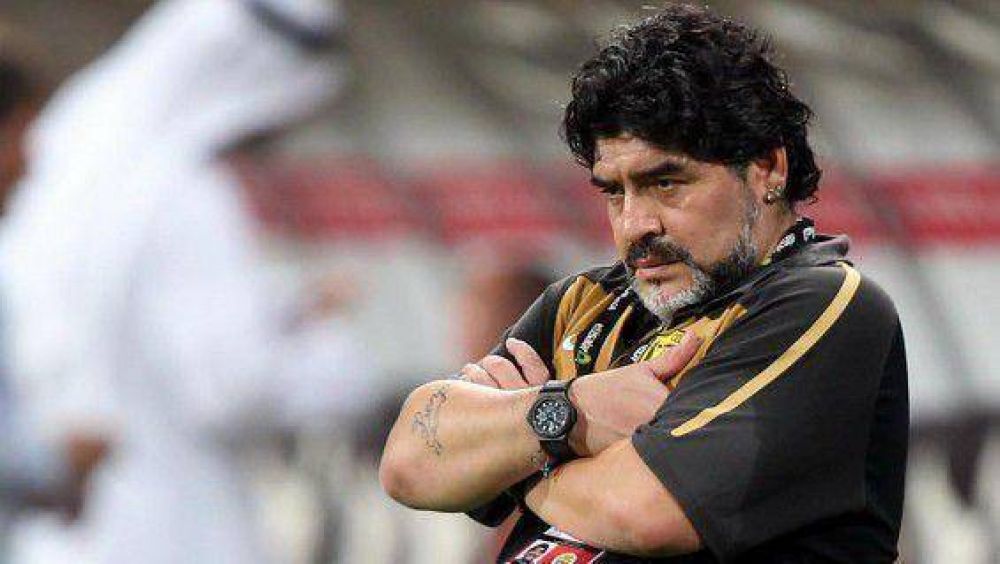 Maradona podr�a dirigir en Mendoza